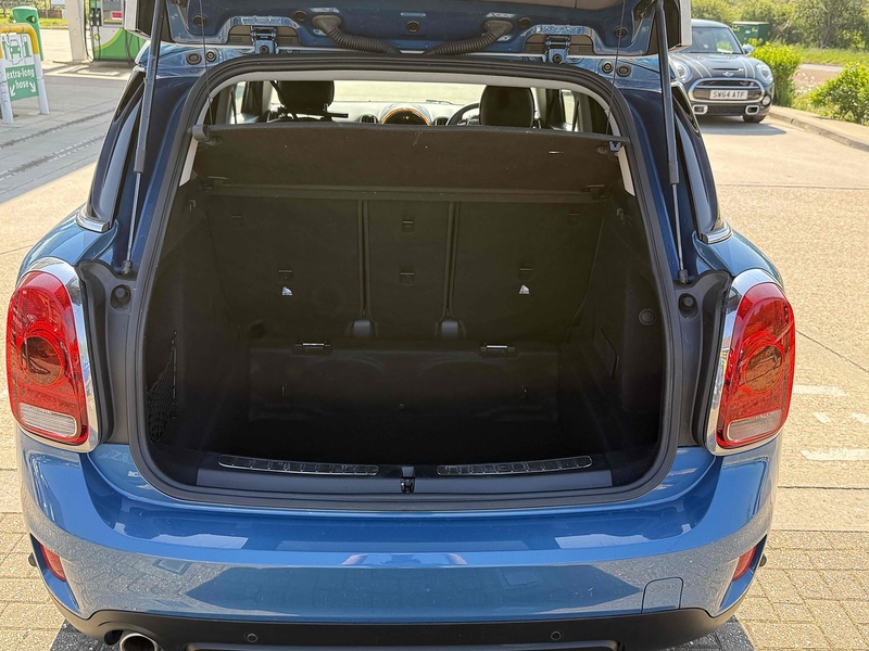 MINI Countryman Cooper Exclusive - U10002857