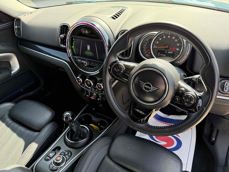 MINI Countryman Cooper Exclusive - U10002857