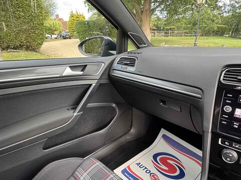 Volkswagen Golf 2.0 TSI BlueMotion Tech GTI DSG Euro 6 (s/s) 3dr - U10002858