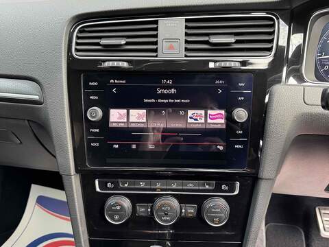 Volkswagen Golf 2.0 TSI BlueMotion Tech GTI DSG Euro 6 (s/s) 3dr - U10002858