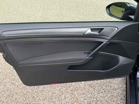 Volkswagen Golf 2.0 TSI BlueMotion Tech GTI DSG Euro 6 (s/s) 3dr - U10002858