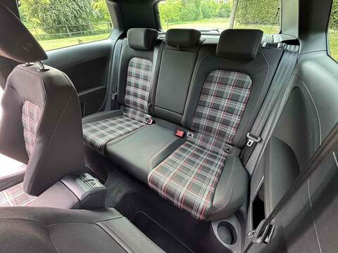 Volkswagen Golf 2.0 TSI BlueMotion Tech GTI DSG Euro 6 (s/s) 3dr - U10002858