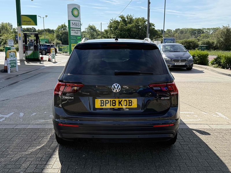 Volkswagen Tiguan Tiguan 2.0 TDI SE Navigation DSG 4Motion Euro 6 (s/s) 5dr - U10002859
