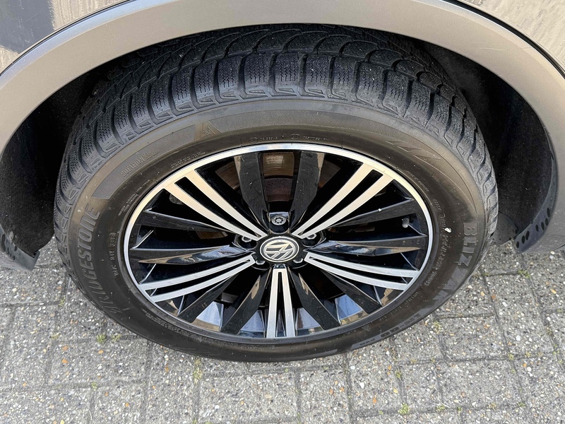 Volkswagen Tiguan Tiguan 2.0 TDI SE Navigation DSG 4Motion Euro 6 (s/s) 5dr - U10002859