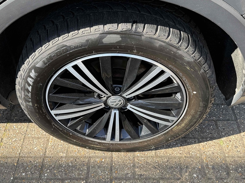 Volkswagen Tiguan Tiguan 2.0 TDI SE Navigation DSG 4Motion Euro 6 (s/s) 5dr - U10002859