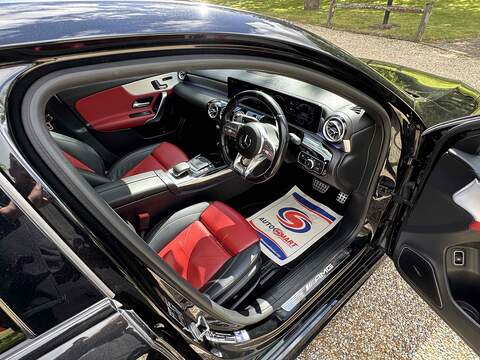 Mercedes-Benz A Class 2.0 A35 AMG (Premium Plus) SpdS DCT 4MATIC Euro 6 (s/s) 4dr - U10002875