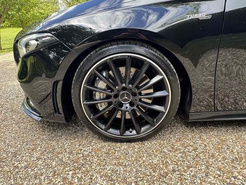 Mercedes-Benz A Class 2.0 A35 AMG (Premium Plus) SpdS DCT 4MATIC Euro 6 (s/s) 4dr - U10002875