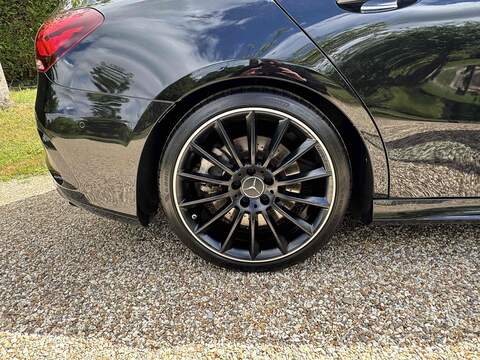 Mercedes-Benz A Class 2.0 A35 AMG (Premium Plus) SpdS DCT 4MATIC Euro 6 (s/s) 4dr - U10002875