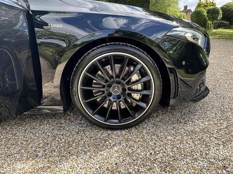 Mercedes-Benz A Class 2.0 A35 AMG (Premium Plus) SpdS DCT 4MATIC Euro 6 (s/s) 4dr - U10002875