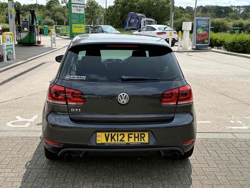 Volkswagen Golf GTI - U10002876