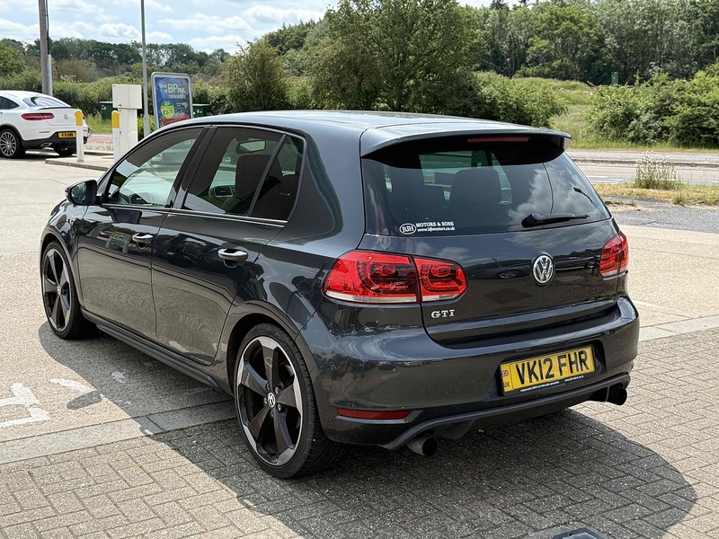 Volkswagen Golf GTI - U10002876
