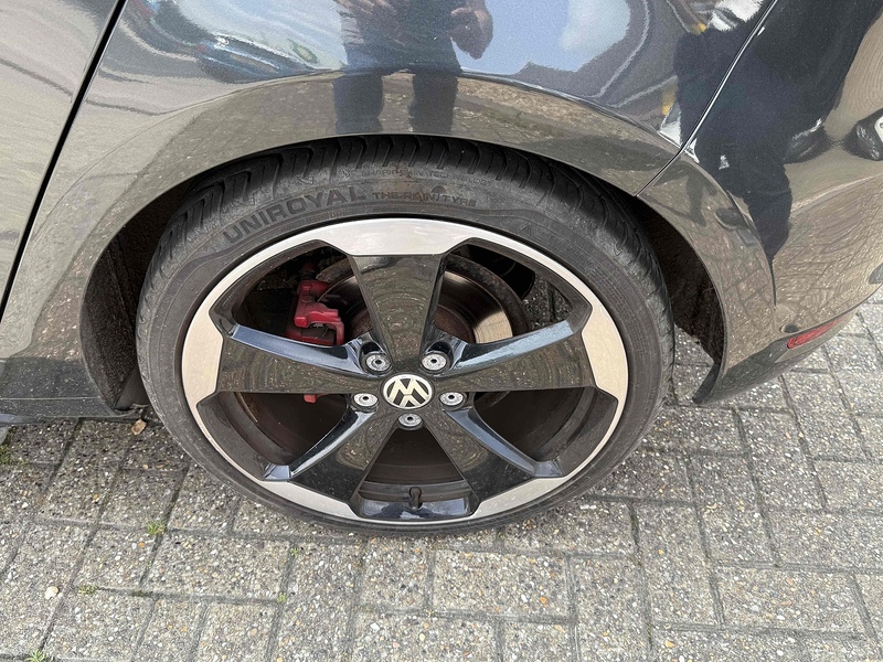 Volkswagen Golf GTI - U10002876