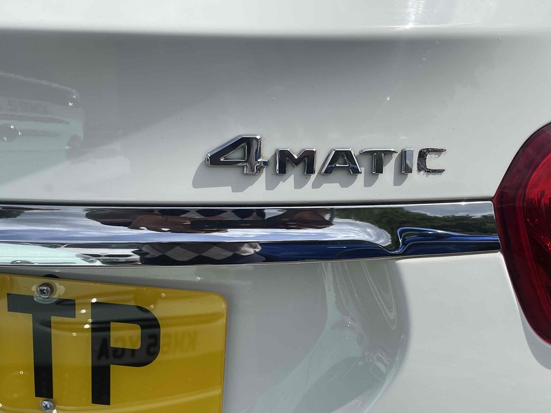 Mercedes-Benz GLA GLA 2.0 GLA250 AMG Line 7G-DCT 4MATIC Euro 6 (s/s) 5dr - U10002880