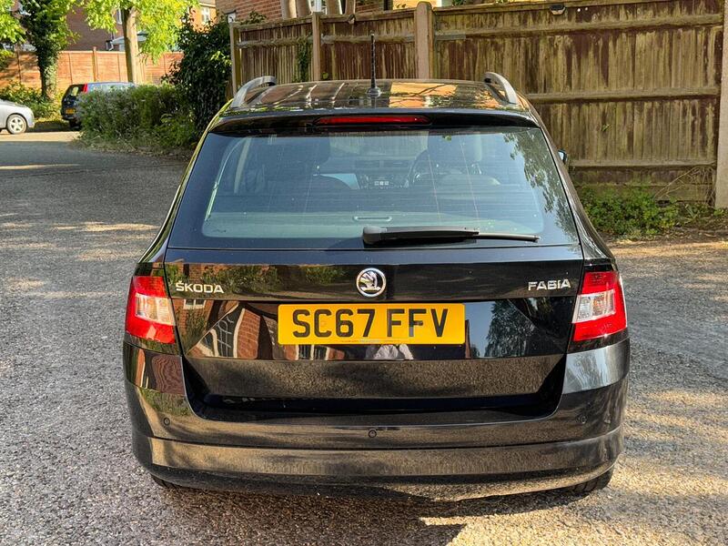 Skoda Fabia Fabia 1.0 TSI SE DSG Euro 6 (s/s) 5dr - U10002882