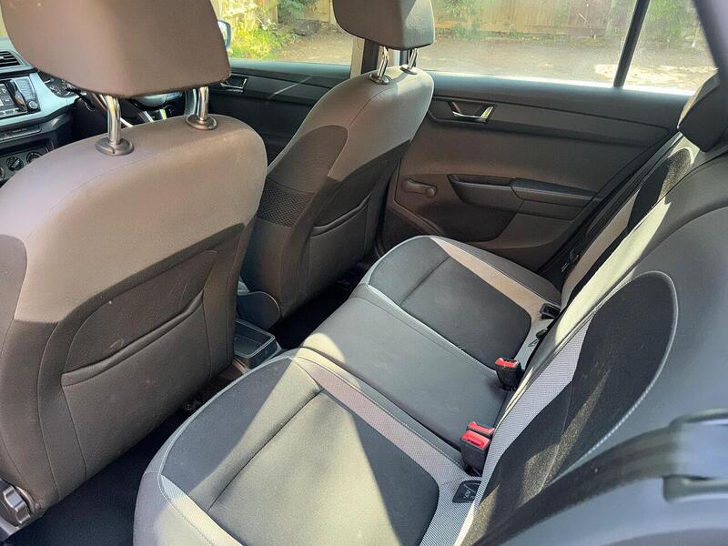 Skoda Fabia Fabia 1.0 TSI SE DSG Euro 6 (s/s) 5dr - U10002882