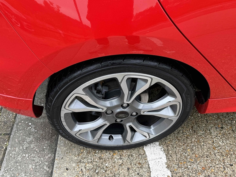 Ford Fiesta T EcoBoost ST-Line - U10002885