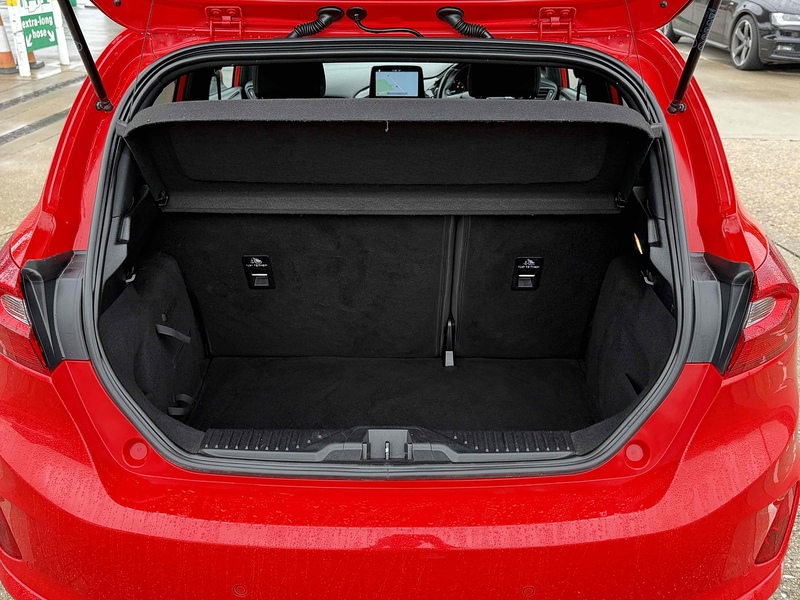 Ford Fiesta T EcoBoost ST-Line - U10002885