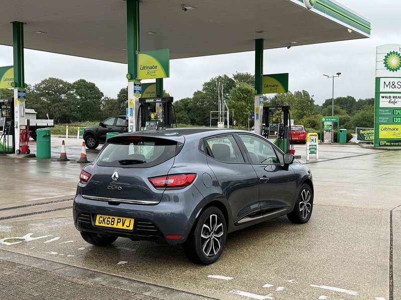 Renault Clio Clio 0.9 TCe Play Euro 6 (s/s) 5dr - U10002889