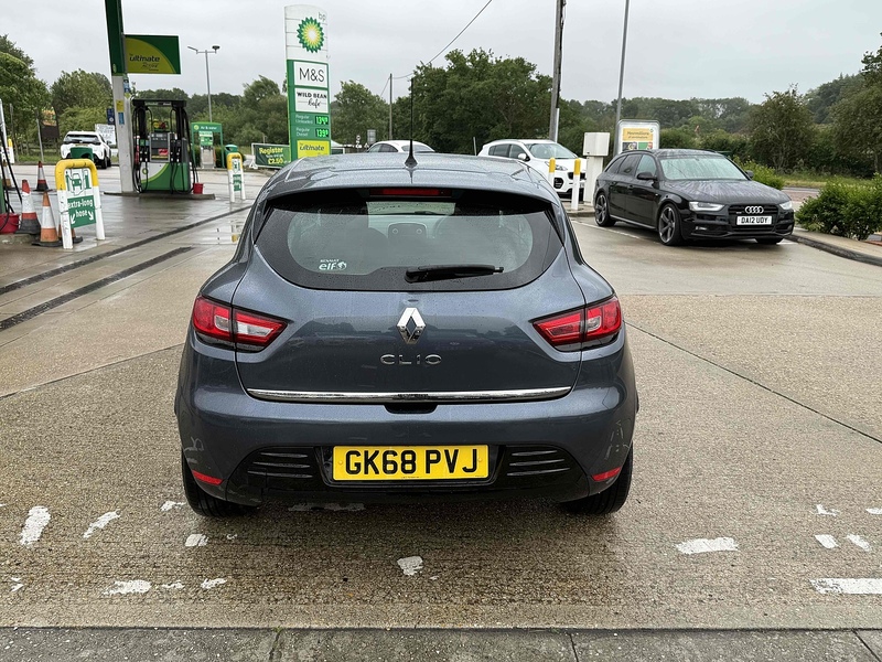 Renault Clio Clio 0.9 TCe Play Euro 6 (s/s) 5dr - U10002889
