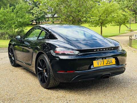 Porsche 718 Cayman 2.0T PDK Euro 6 (s/s) 2dr - U10002892