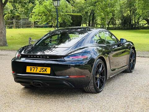 Porsche 718 Cayman 2.0T PDK Euro 6 (s/s) 2dr - U10002892