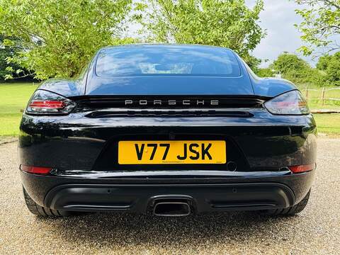 Porsche 718 Cayman 2.0T PDK Euro 6 (s/s) 2dr - U10002892