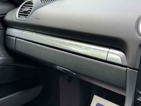 Porsche 718 Cayman 2.0T PDK Euro 6 (s/s) 2dr - U10002892