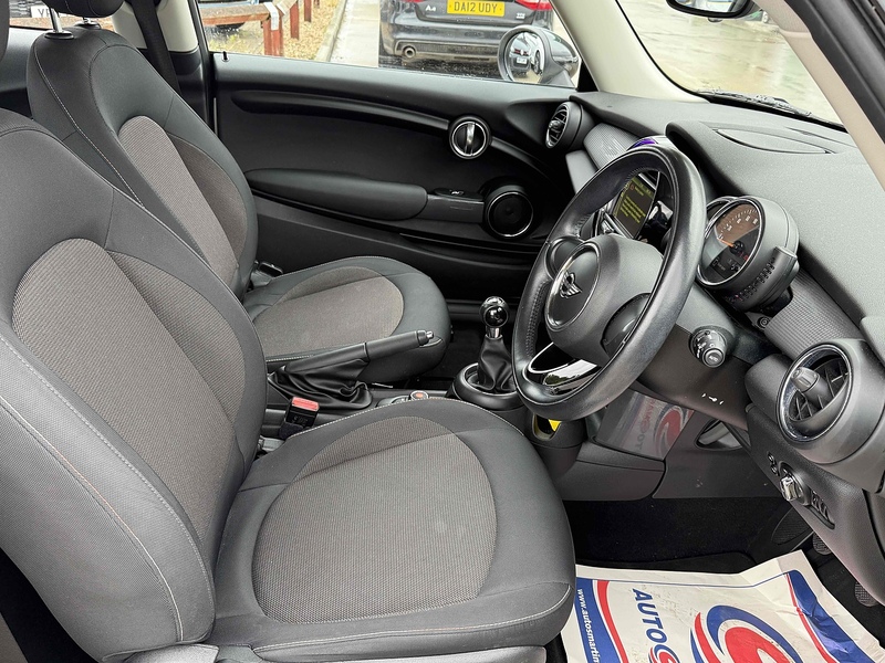 MINI Hatch Cooper - U10002897