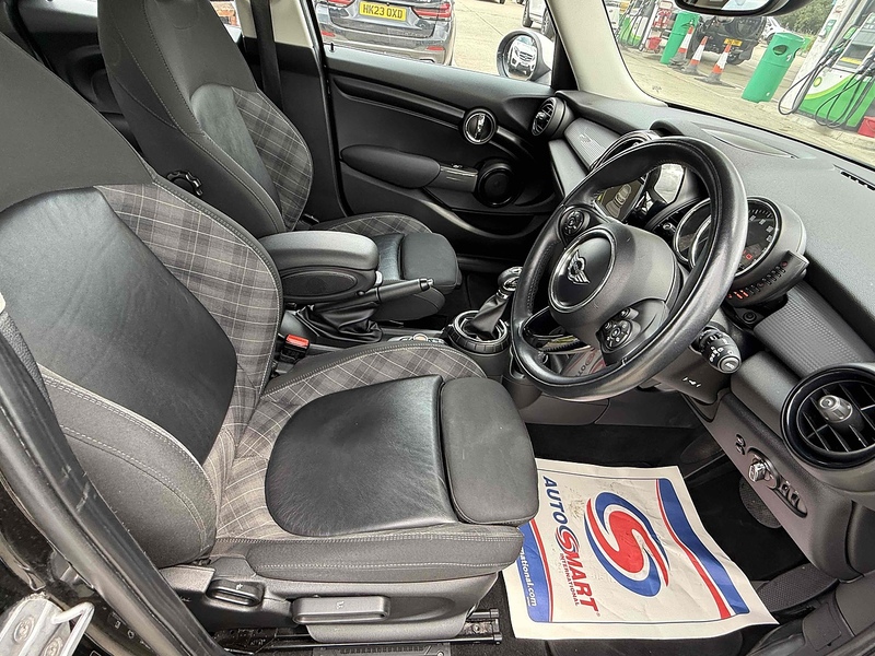 MINI Hatch 1.5 Cooper Auto Euro 6 (s/s) 5dr - U10002898