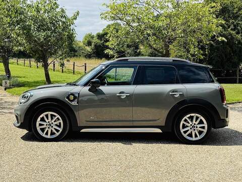 MINI Countryman Countryman 1.5 10kWh Cooper SE Sport Auto ALL4 Euro 6 (s/s) 5dr - U10002918