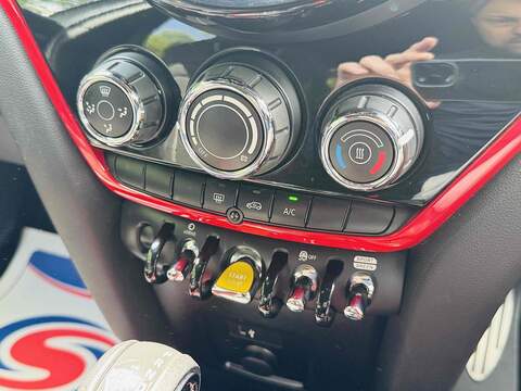 MINI Countryman Countryman 1.5 10kWh Cooper SE Sport Auto ALL4 Euro 6 (s/s) 5dr - U10002918