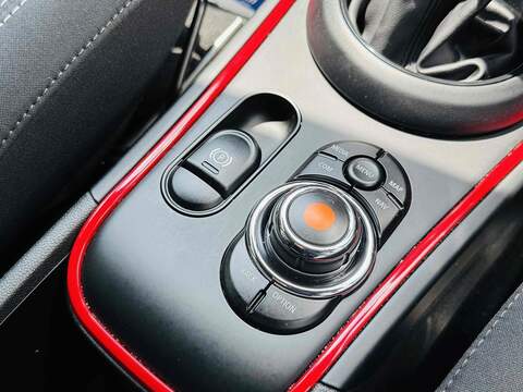 MINI Countryman Countryman 1.5 10kWh Cooper SE Sport Auto ALL4 Euro 6 (s/s) 5dr - U10002918