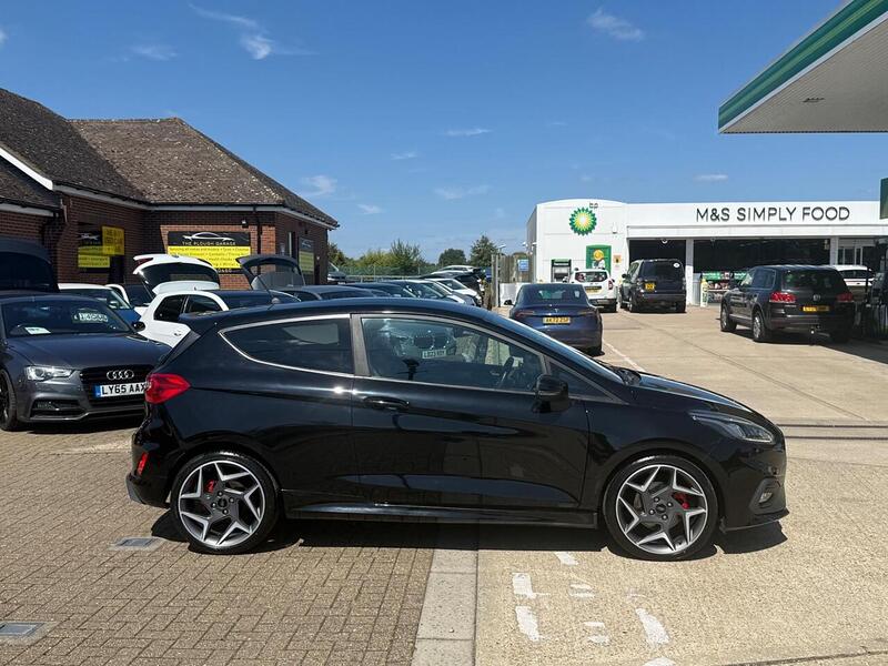 Ford Fiesta Fiesta 1.5T EcoBoost ST-3 Euro 6 3dr - U10002931