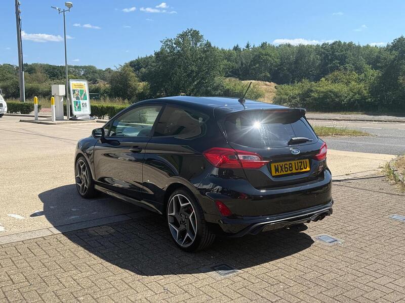 Ford Fiesta Fiesta 1.5T EcoBoost ST-3 Euro 6 3dr - U10002931