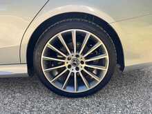 Mercedes-Benz C Class C Class 2.0 C200 AMG Line (Premium Plus) G-Tronic+ Euro 6 (s/s) 5dr 
