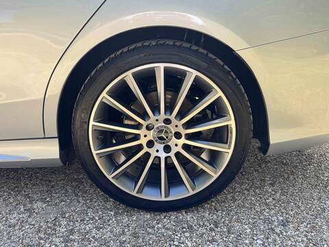 Mercedes-Benz C Class C Class 2.0 C200 AMG Line (Premium Plus) G-Tronic+ Euro 6 (s/s) 5dr - U10002940