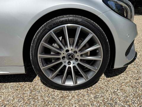 Mercedes-Benz C Class C Class 2.0 C200 AMG Line (Premium Plus) G-Tronic+ Euro 6 (s/s) 5dr - U10002940