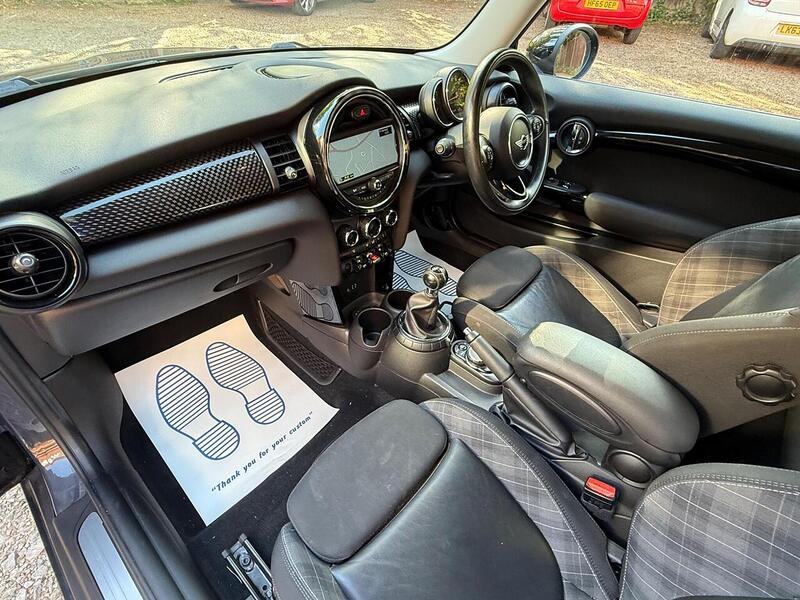 MINI Hatch 2.0 Cooper SD Euro 6 (s/s) 3dr - U10002941