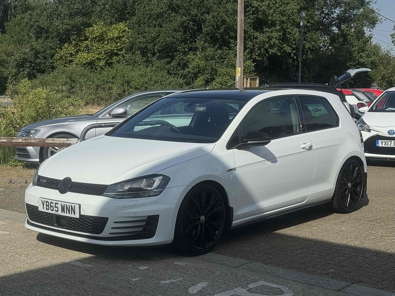 Volkswagen Golf Golf 2.0 TDI BlueMotion Tech GTD Euro 6 (s/s) 3dr - U10002944