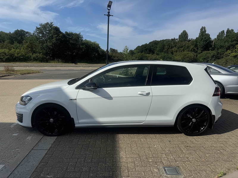 Volkswagen Golf Golf 2.0 TDI BlueMotion Tech GTD Euro 6 (s/s) 3dr - U10002944