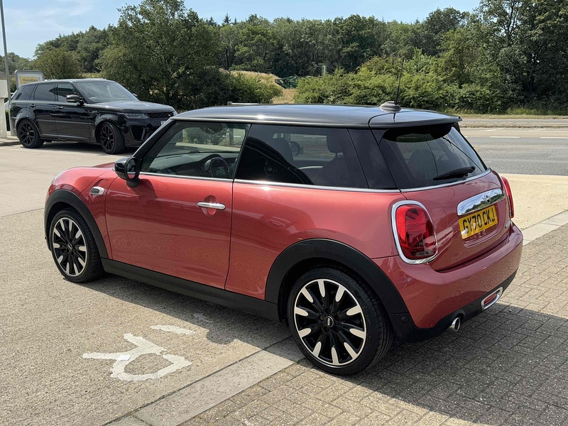 MINI Hatch Hatch 1.5 Cooper Exclusive Steptronic Euro 6 (s/s) 3dr - U10002958