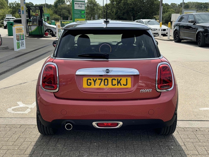 MINI Hatch Hatch 1.5 Cooper Exclusive Steptronic Euro 6 (s/s) 3dr - U10002958