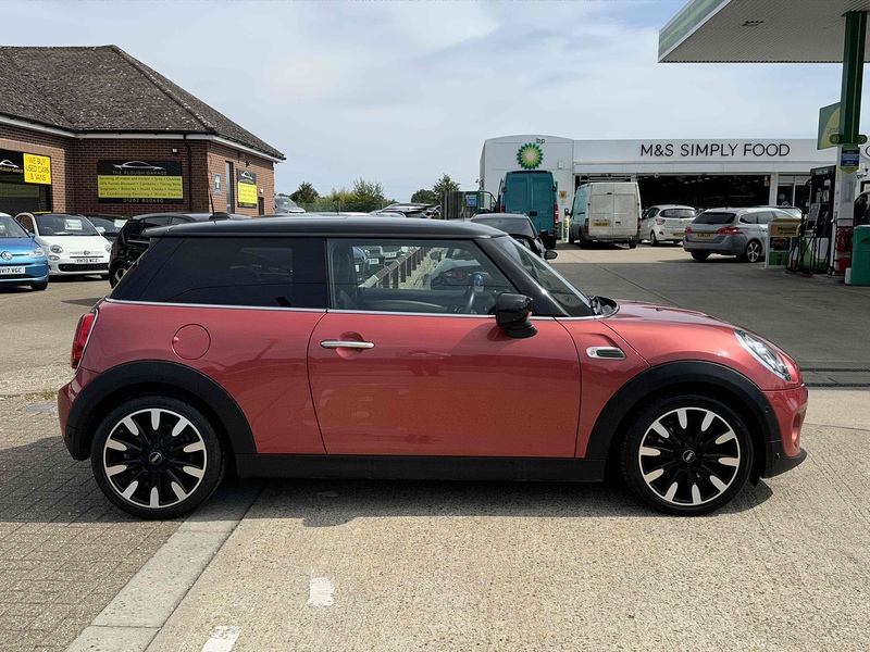 MINI Hatch Hatch 1.5 Cooper Exclusive Steptronic Euro 6 (s/s) 3dr - U10002958