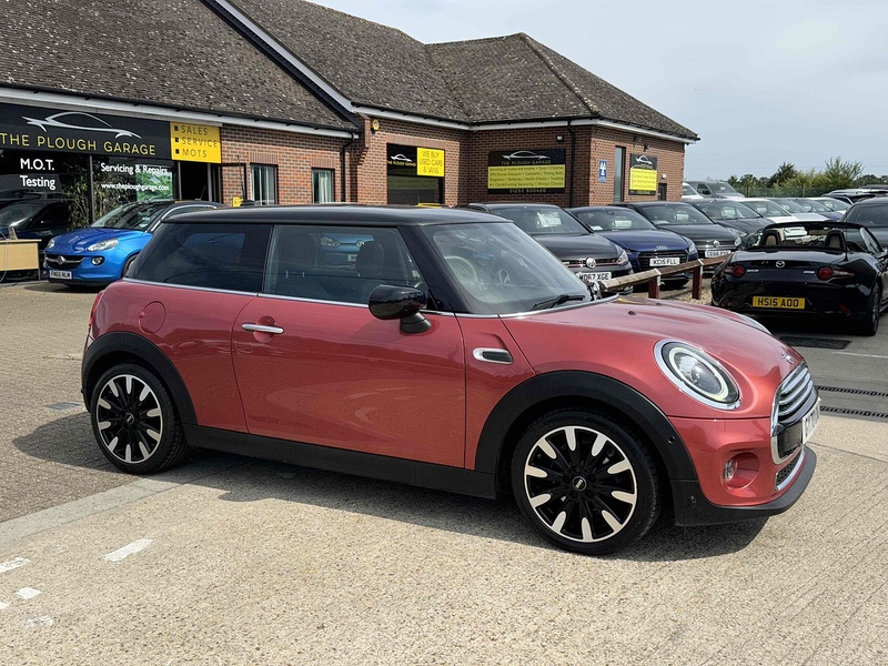 MINI Hatch Hatch 1.5 Cooper Exclusive Steptronic Euro 6 (s/s) 3dr - U10002958