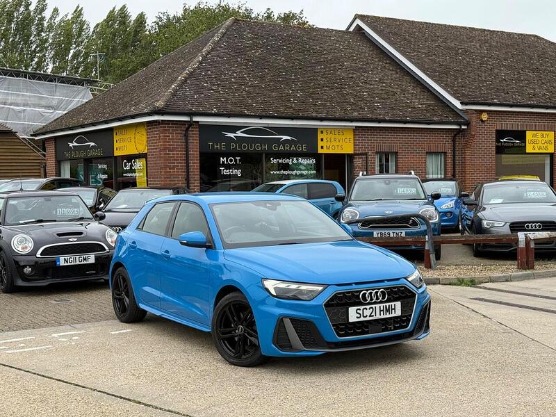 Audi A1 1.0 TFSI 30 S line Sportback S Tronic Euro 6 (s/s) 5dr - U10002961