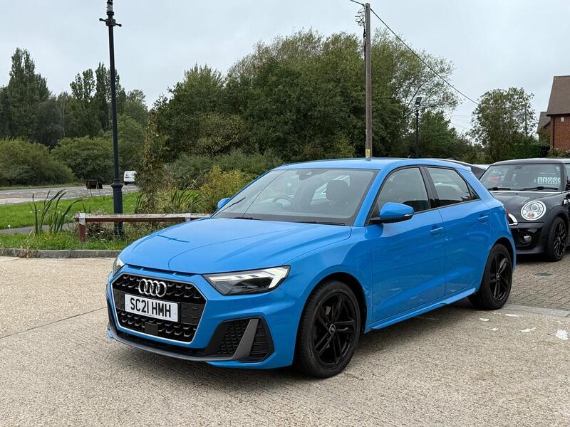 Audi A1 1.0 TFSI 30 S line Sportback S Tronic Euro 6 (s/s) 5dr - U10002961