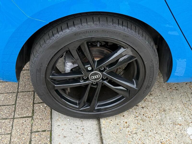 Audi A1 1.0 TFSI 30 S line Sportback S Tronic Euro 6 (s/s) 5dr - U10002961