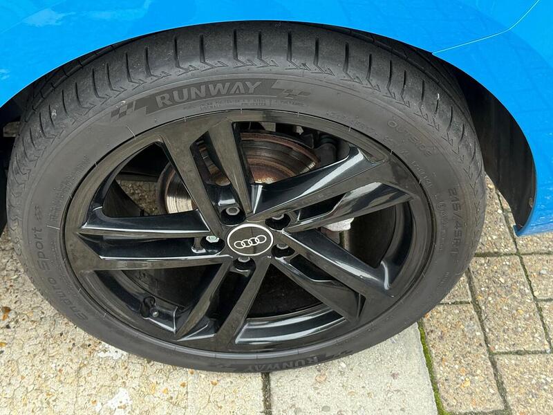 Audi A1 1.0 TFSI 30 S line Sportback S Tronic Euro 6 (s/s) 5dr - U10002961