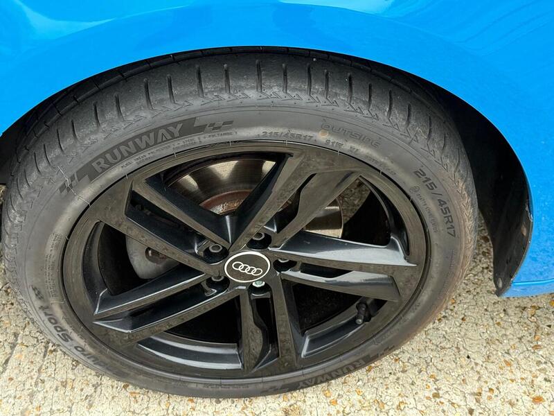 Audi A1 1.0 TFSI 30 S line Sportback S Tronic Euro 6 (s/s) 5dr - U10002961