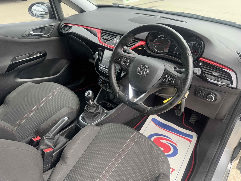 Vauxhall Corsa Corsa 1.4i ecoTEC SRi VX Line Nav Black Euro 6 5dr - U10002968